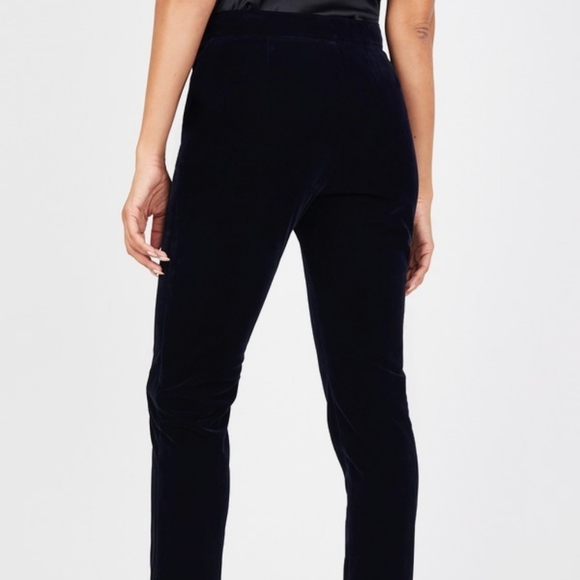 Noir Velvet black pants - Picture 7 of 16